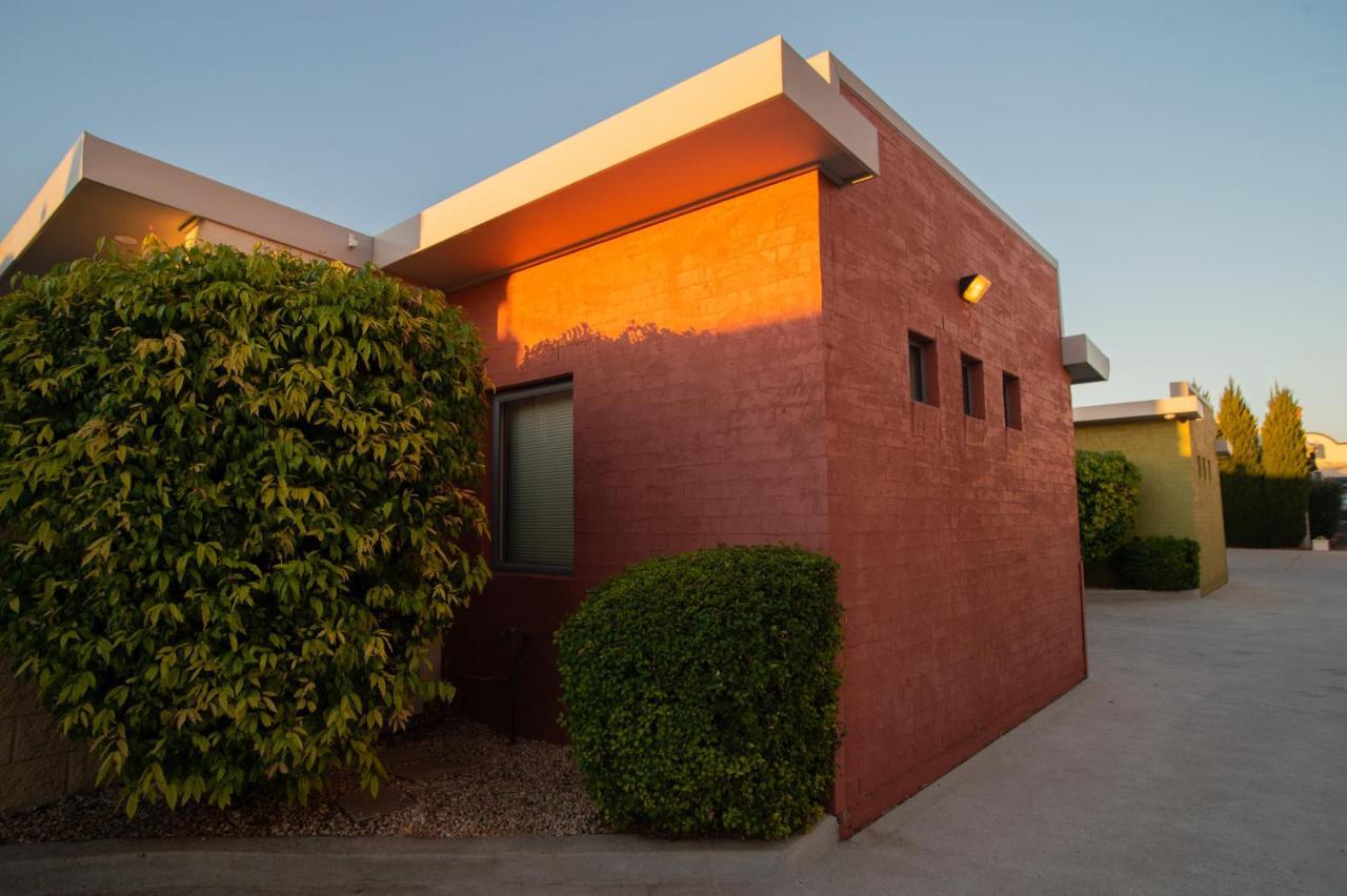 Portman House Motel Scone Exterior foto